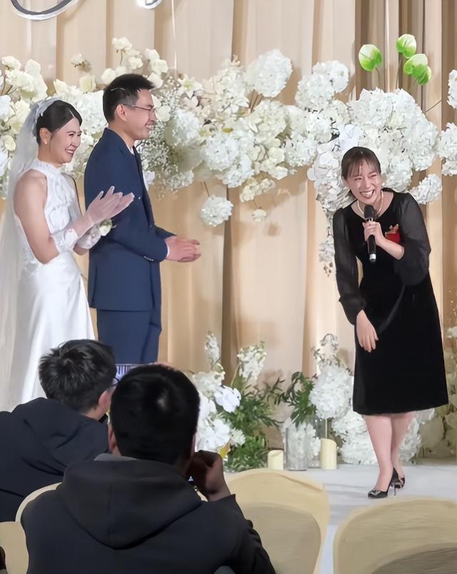 参加15年好友婚礼用河南话送祝福：中凯发K8国际石川佳纯来中国了！到郑州(图4)